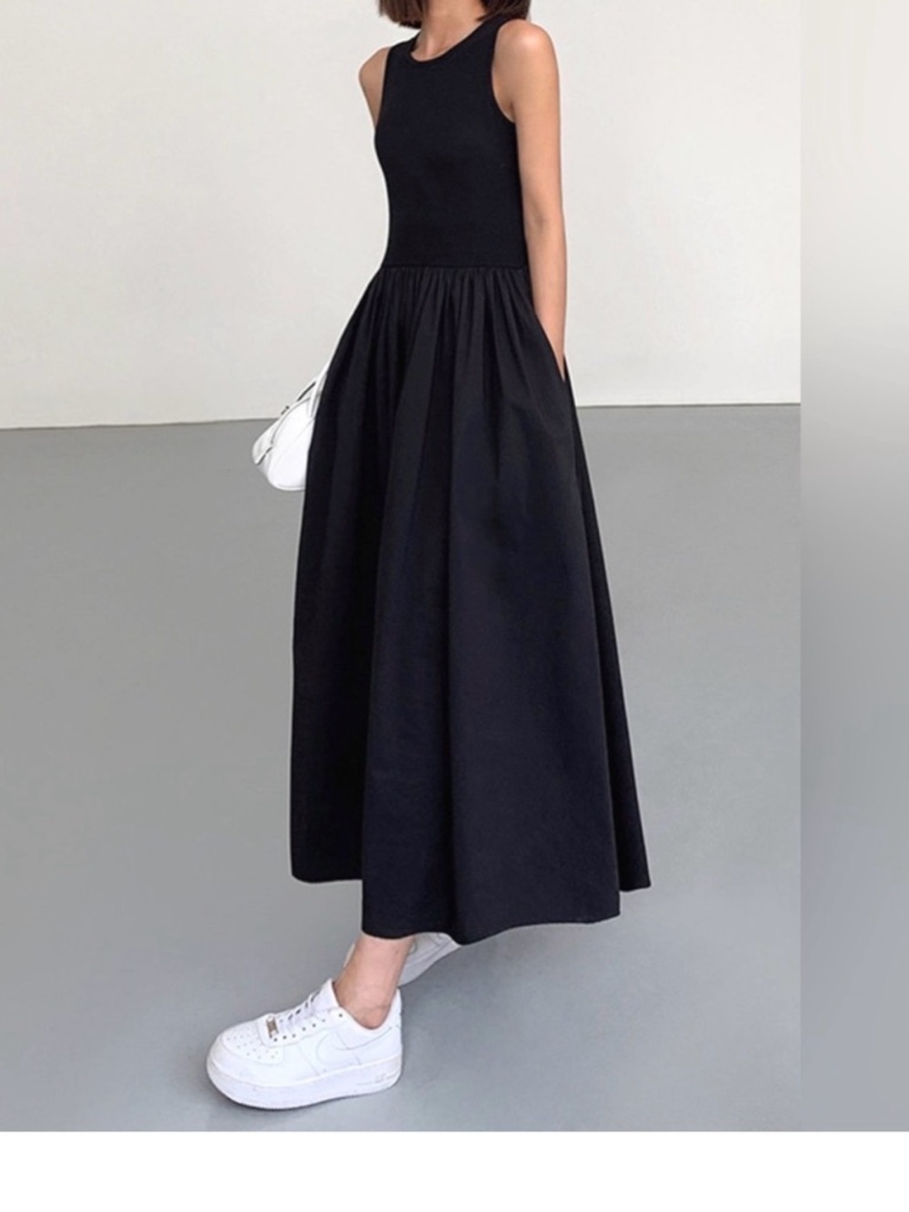 Commense leisure crew neck Maxi dress size medium NWT